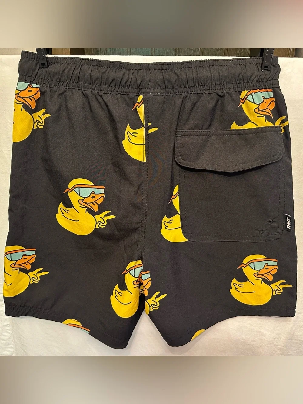 Neff Rubber Ducky Swim Trunks Shorts Black Yellow Duck Print Men’s Medium
